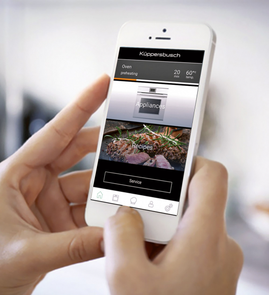 Aplikace K-CONNECT je víc než pouhé dálkové ovládání. Díky intuitivnímu ovládání můžete přizpůsobit obsah vašemu stylu vaření a životním návykům. Vyhledávací systém nabídne obrovský výběr receptů, které můžete poslat své troubě z telefonu, stejně jako nastavení programů – jeden dotek a váš spotřebič je „v obraze“