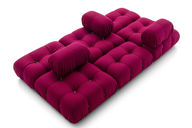 Reedice slavného sofa Camaleonda (BB Italia), které navrhl Mario Bellini v roce 1970, nabízí více pohodlí, flexibility i jemně aktualizované l