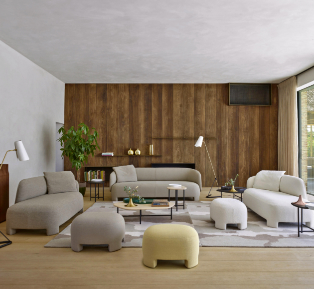 Pohovka Taru (Ligne Roset), design Sebastian Herkner, více druhů textilií, malá pohovka – cena od 96 500 Kč, WWW.LIGNE-ROSET.COM