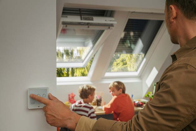 Příjemné léto pod střechou se stíněním VELUX 