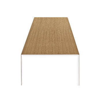 Stůl Thin-K, design Luciano Bertoncini, lakovaná ocel, dřevo dub nebo ořech, cena od 100 800 Kč