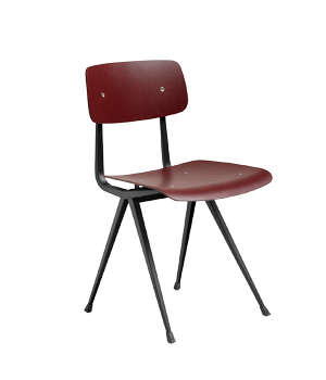 Židle z kolekce Result, design Friso Kramer a Wim Rietveld, ocel, dubové dřevo, cena 9 035 Kč