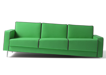 Sofa Adaptation, design Fabio Novembre, textilní nebo kožené čalounění, cena na dotaz